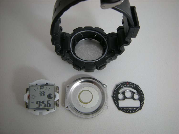 ダイソーの300円腕時計 ブループラネットgをレザーでプチカスタム プチ改造 腕時計に乾杯