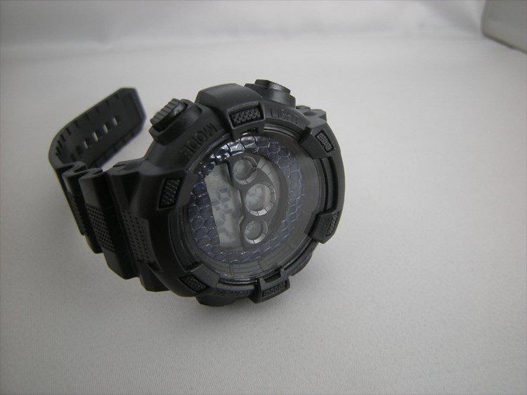 ダイソーの300円腕時計 ブループラネットgをレザーでプチカスタム プチ改造 腕時計に乾杯