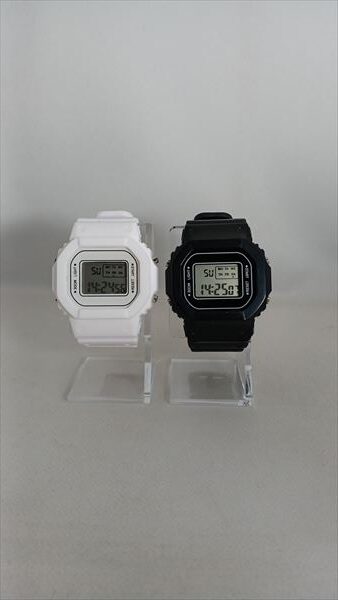 Gショックっぽい500円腕時計 比較2