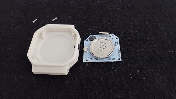 セリアデジタルウォッチ電池交換4